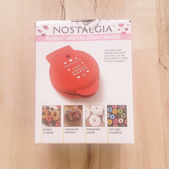 Mini Donut Maker - New - Picture 3 of 3